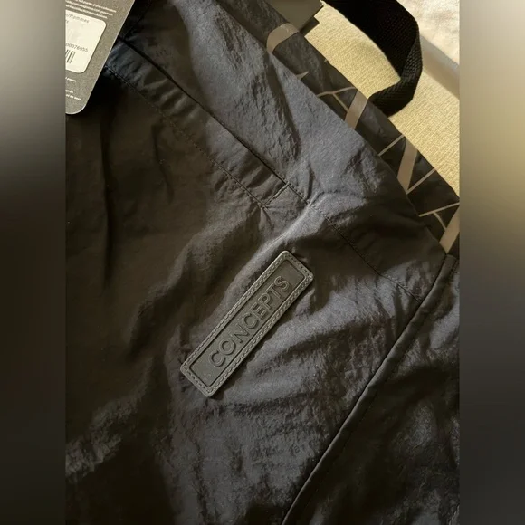 Canada Goose x Concepts – Limited Edition Track Pants - Picture 11 of 12